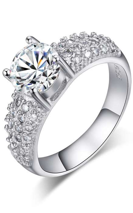 Stunning 1.50 Carat Simulated Diamond Engagement Ring . Size 8 / Q