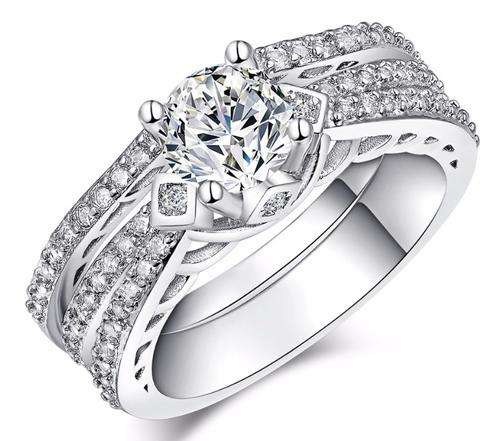 Stunning 1.50 Carat Simulated Diamond Ring Set (Double Band). Size 7 / O