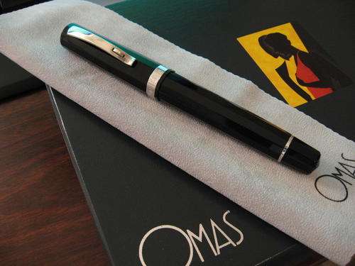 OMAS Paragon Black Fountain Pen