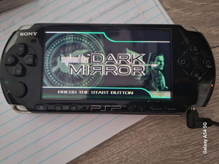 Syphon Filter : Dark Mirror (PSP) (Game only) - NEXT BUSINESS DAY SHIPPING!