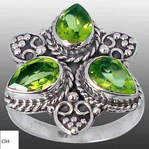 GREEN PERIDOT PEAR .925 STERLING SILVER RING size 5 1/2