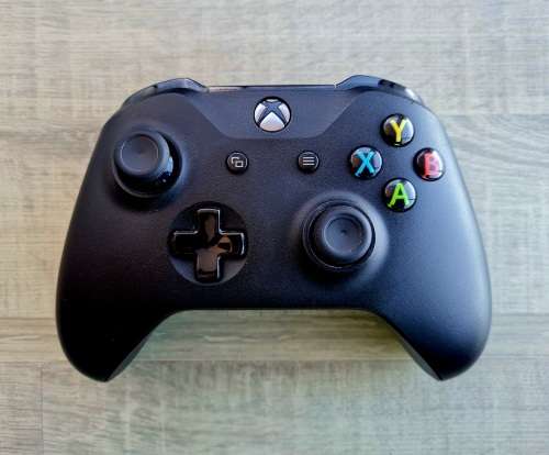 Xbox One X Console