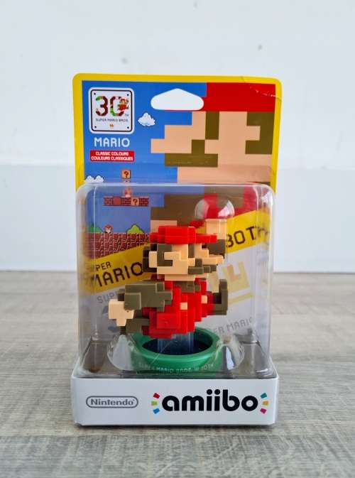 Super Mario 30th Anniversary Amiibo: Classic colours