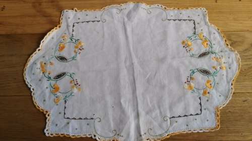 Hand embroidered doilie mat/ tray cloth