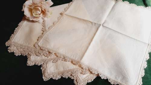 6 cream napkins -with crochet edging - 28 x 28cm