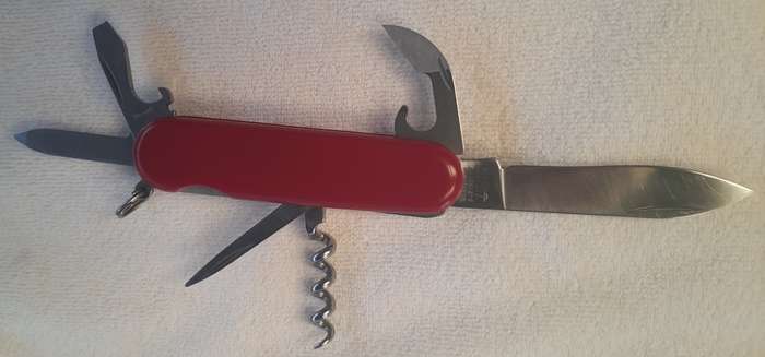 Swiss Army Knife Wenger - Commander Discontinue collectable no wenger logo on scale