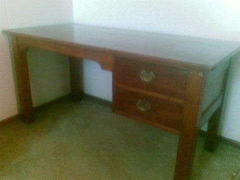 GAUTENG BIDDERS ONLY - VINTAGE TYPISTS DESK (SHORT LEGS) AS USED IN SCHOOLS