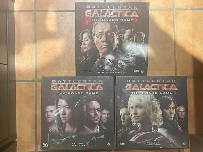 Battlestar Galactica: The Board Game (2008) + Exodus + Pegasus