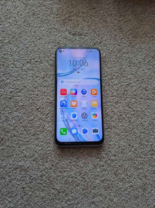 Huawei P40 lite 128gb dual sim, with 40w fast charging cable
