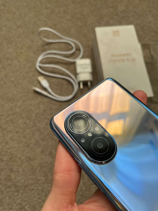 Huawei nova 9 SE dual sim 128gb 8gb ram with box and cover