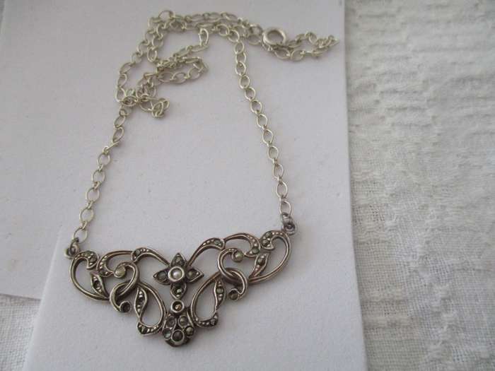 925 Sterling Silver Maracasite and Seed Pearls Necklace
