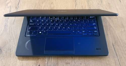 PREMIUM DELL LATITUDE E7250 Intel® Core i7 | 4G LTE | 8GB RAM | 256 GB SSD (SOLID STATE DRIVE)