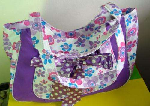 AUCTION TIME - LADIES HANDBAG
