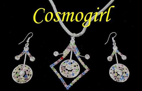STUNNING COLOUR DIAMANTE NECKLACE, PENDANT & EARRINGS SET