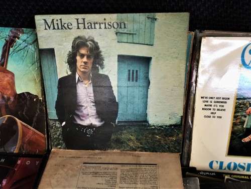 *VALUE R6000* LOT OF COLLECTABLE HIT VINYL RECORDS!