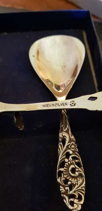 Nieuwzilver Selecta Spoons From Holland. Boxed