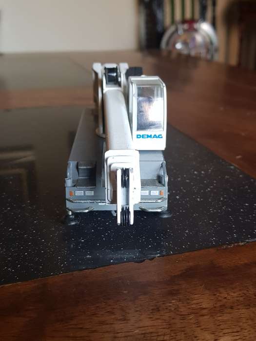 Die Cast Conrad Crane Demag AC 25 Scale Model 2089