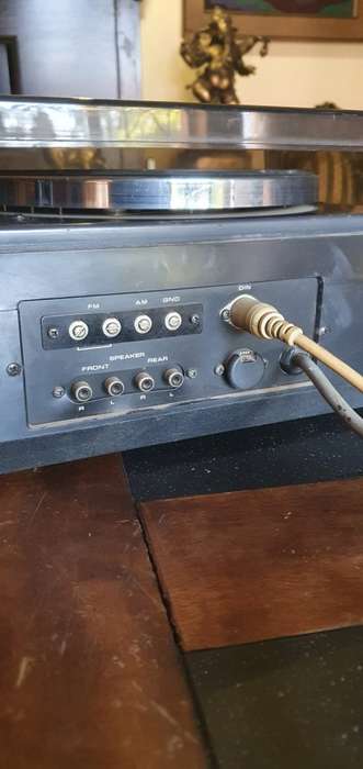 Vintage Sanyo Model GXT 441NB Stereo Music System
