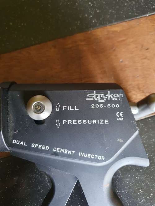 Stryker 206-600 Medical Bone Dual Speed Cement Injection Gun