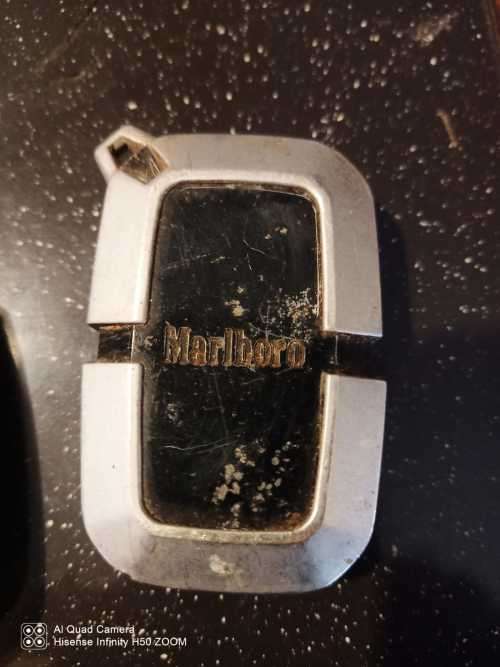 Four Genuine Zippos, Ronson Varaflame and a few more lighters