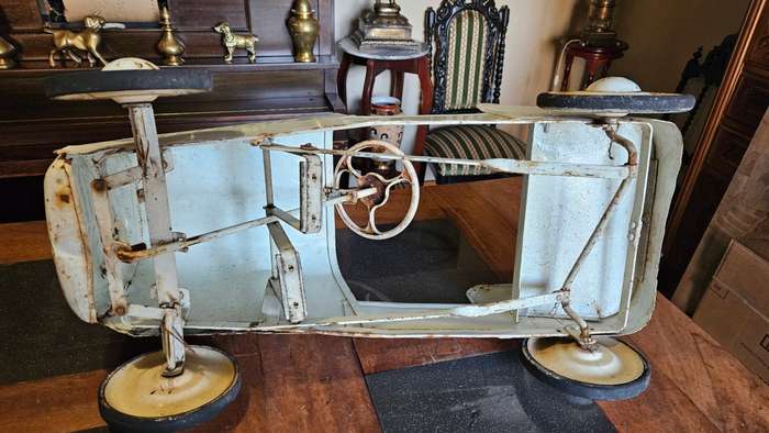 Vintage 1950`s Pedal Car