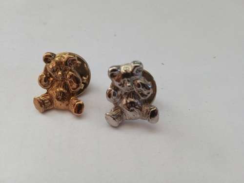 2 x small teddie bear lapel badges