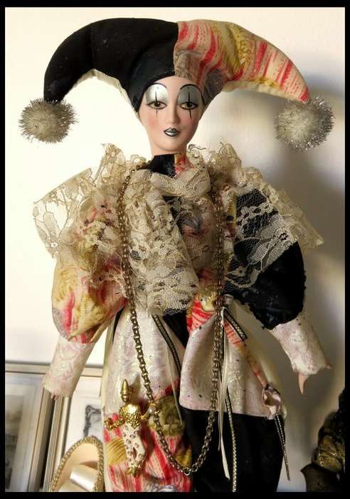 VINTAGE HARLEQUIN DOLL CIRCA 1960s (in Remarkable Condition) Height:430mm and Across 200mm SALE !!!