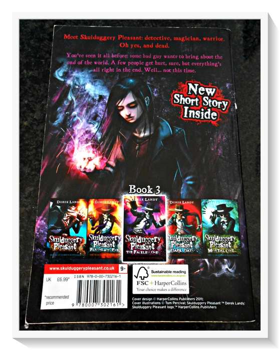 DEREK LANDY: Skullduggery Pleasant - The Faceless Ones - Large Softcover - (B) Good*