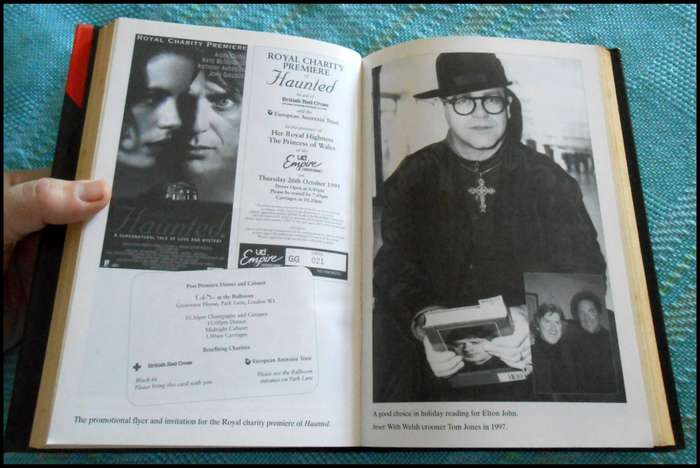 JAMES HERBERT: Devil in the Dark - A Biography - First Ed. UK: 2003 CPD Press - Condition: B+