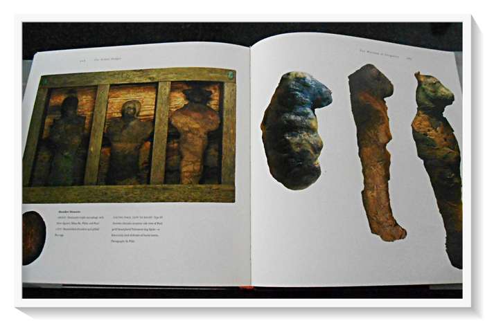 The Artful Dodger: Images & Reflections by NICK BANTOCK - 2000 - Large Hardcover - Chronicle Books*
