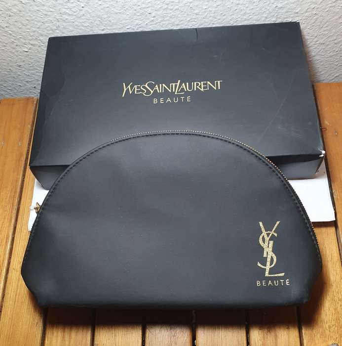 BRAND NEW LUXURY BRAND- YVES SAINT LAURENT LADIES COSMETIC POUCH.