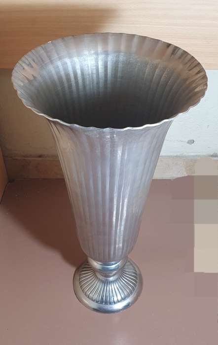 Classy vintage Circa 1920 Cartier Style Metallic tall bud vase in excellent condition.