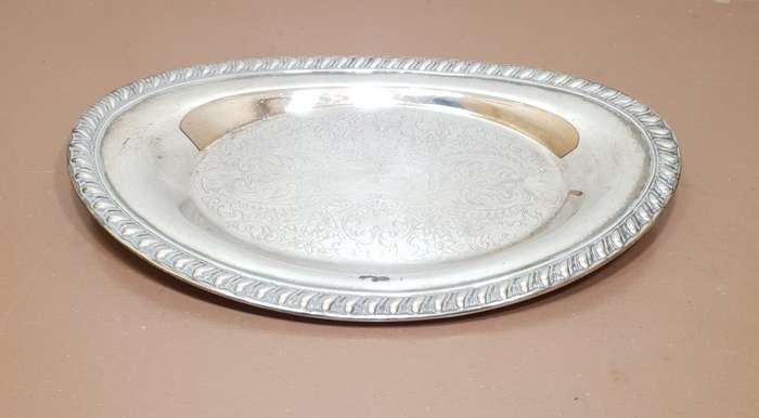 Demo Stock - Beautiful Silver Plated Fruit / Snack tray in excellent condition.