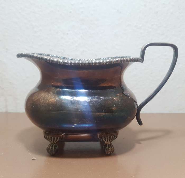4 Piece Rare Antique Hallmarked English Tea set by  Viners of Sheffield - England in good condition.