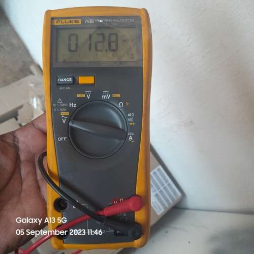 FLUKE 79 III TRUE RMS MULTIMETER