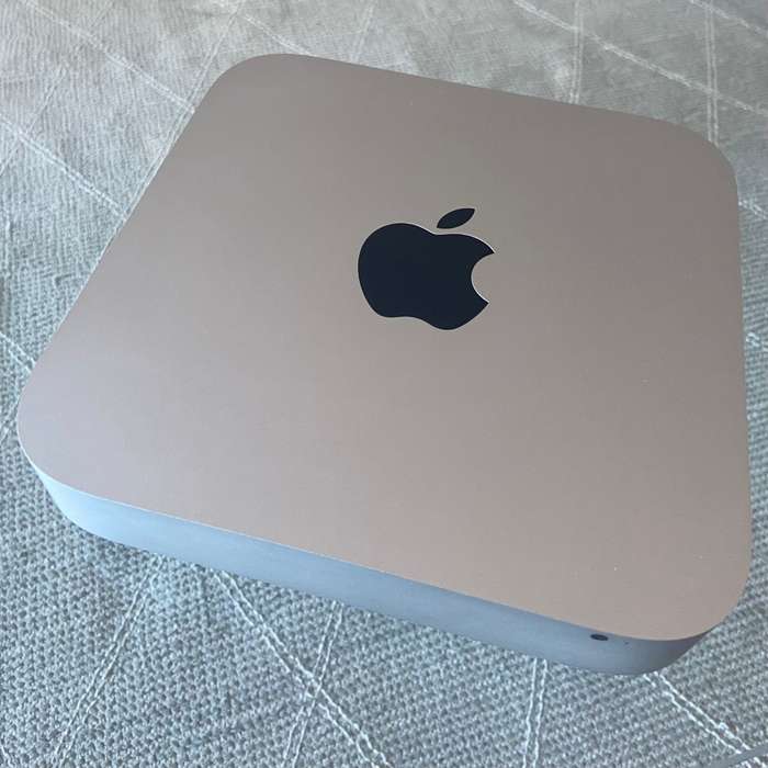 Apple Mac Mini (2012) / 2.5G Dual-Core i5 / 8GB Ram / 500GB HDD