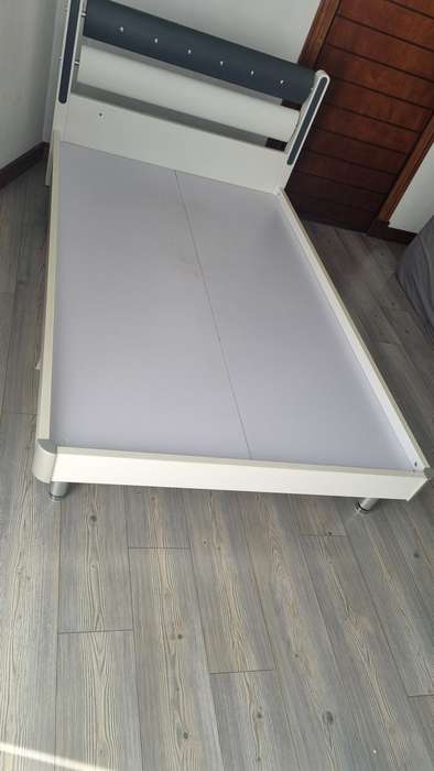 White Mokki 3/4 bed in Excellent Condition with storage underneath. For Collection in Centurion.