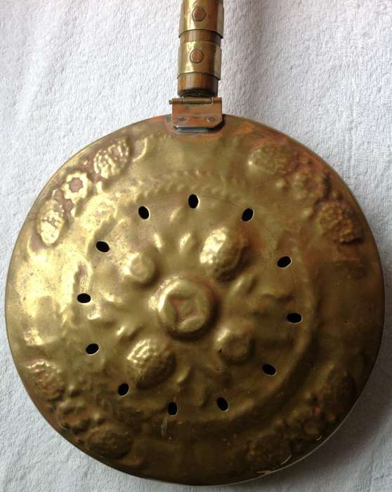 Vintage brass and copper bed warming pan