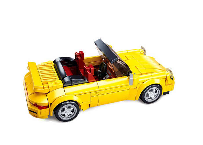Sluban Building Set: German Sports Car - 290 Pieces