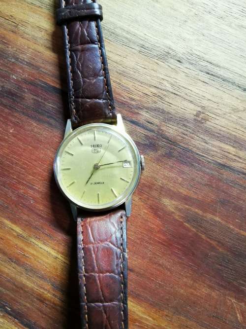 Vintage Seiko 5 in working order