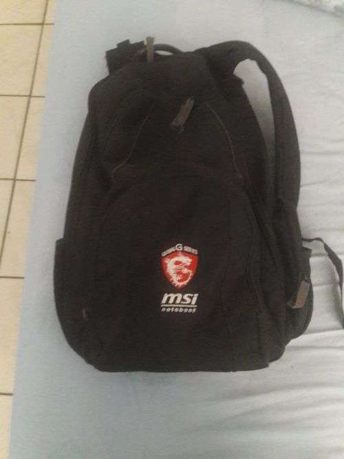 MSI GE72 APACHE 17.3 INCH GAMING G-SERIES SUPER MACHINE (MEGA GAMING) + MSI Backpack