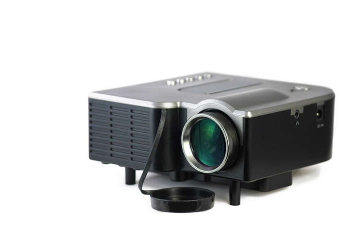 LED PROJECTOR