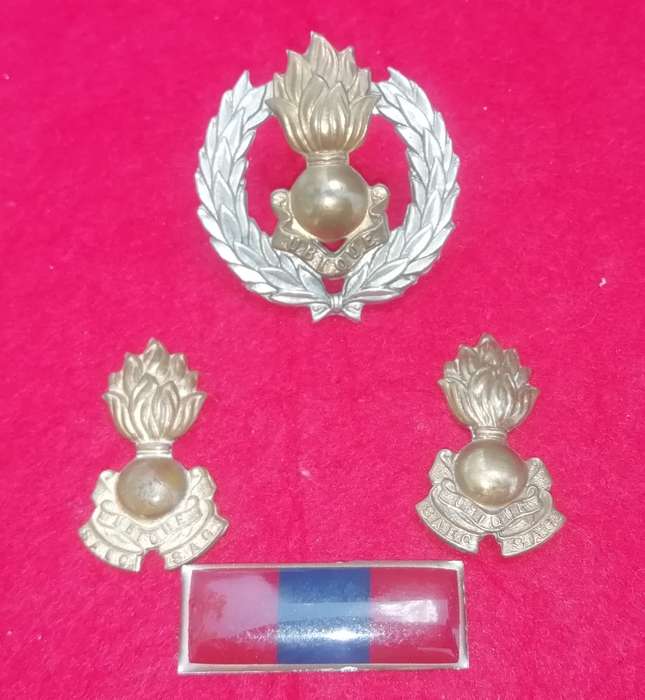 ENGINEERS CORPS SET - BERET BADGE - 2 X COLLAR BADGES - BERET BAR