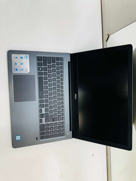 7th GEN I7, 8GB RAM , 500 GB HDD, DELL VOSTRO 5568 LAPTOP PC ( PLEASE READ DESCRIPTION)