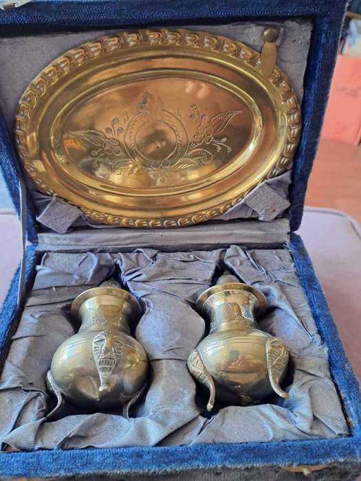 Vintage Old Antique Brass decorative presenting box salt and pepper pots pair tray