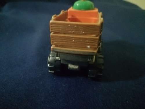 Maisto Tonka 2000 Hasbro farm truck