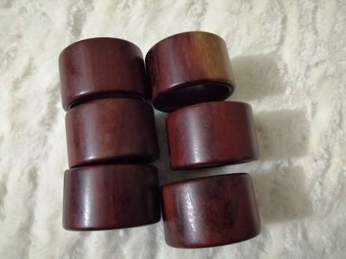Set of 6 wooden serviette rings