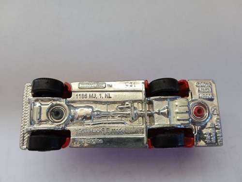 Matchbox 2013 Model Fire engine