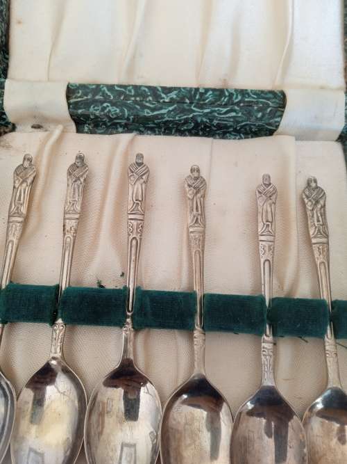 Apostle teaspoons