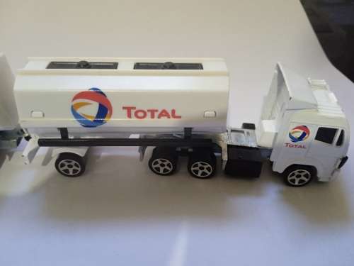 Majorette Total 3 section truck